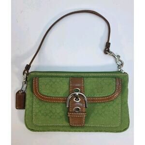 Coach Soho Wristlet Mini Signature Green Canvas And Leather
